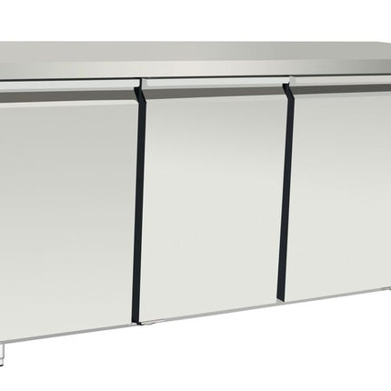 Hladilni pult, 3 vrata, Arktic, Profi Line, brez zadnje zaščitne obrobe, 334 l, 230 V/400 W, 700 x 1795 x (V) 839 mm