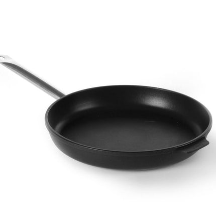 Titanium Professional Frying Pan | HENDI | Ø240x55mm