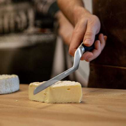 Cheese Knife for Soft Cheeses | Boska | 14 cm | Black Handle 3