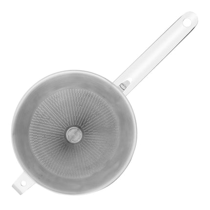 Pointed Stainless Steel Sieve 18cm | Vogue 4