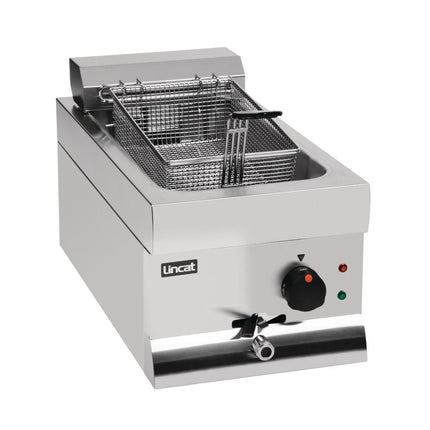 Single Fryer with Adjustable Thermostat | Lincat Silverlink 600 DF33