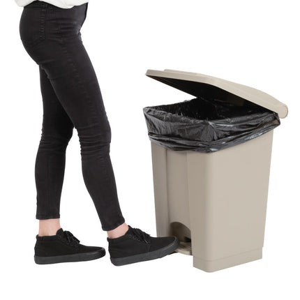45L Pedal Bin with Airtight Lid | Jantex Beige 5