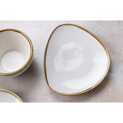 Kiln Chalk White Triangular Plates 165mm | Olympia 6