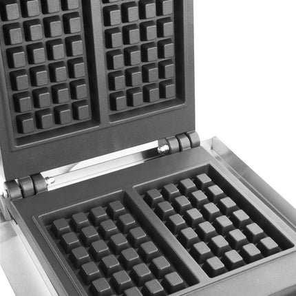 Commercial Stainless Steel Waffle Maker | Buffalo 7