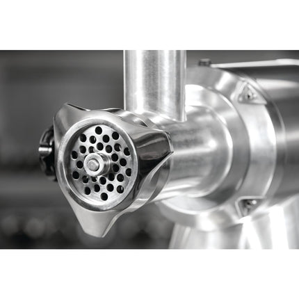Heavy-Duty Meat Grinder with Reverse Function | Buffalo 6