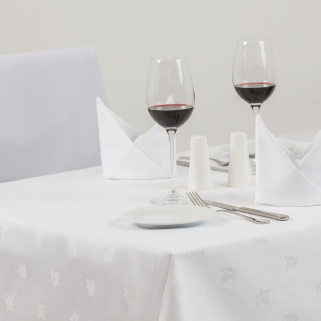 Rectangular Cotton Tablecloth with Ivy Pattern | Mitre Luxury Luxor | 135x230cm | White 2