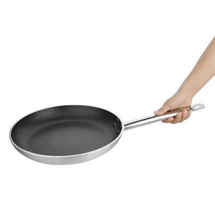 Aluminium Non-Stick Frying Pan 32cm | Vogue Teflon Platinum Plus 2