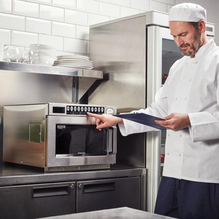 Professional Microwave 1850W | Samsung CM1929 2