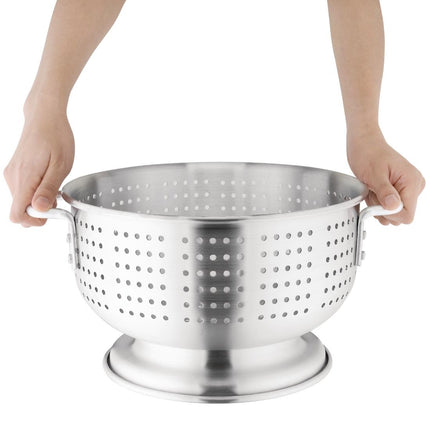 Heavy-Duty Aluminium Colander 30.5cm | Vogue 2