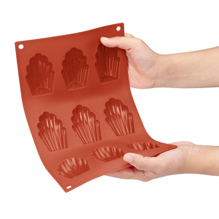 Vogue Silicone Madeleine Baking Mold 9 Cup 4