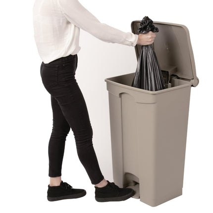 87L Pedal Bin with Airtight Lid | Jantex Beige 6