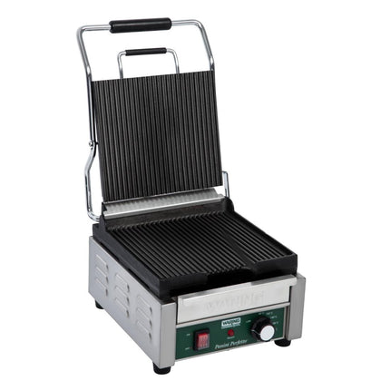 Single Panini Grill with Grooved Plates | Waring 4