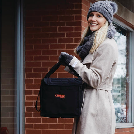 Foldable Small Transport Bag | Cambro GoBag 4
