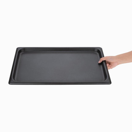 1.6mm Thick Aluminium Non-Stick Gastronorm Baking Tray with Sloped Edge | Vogue 3