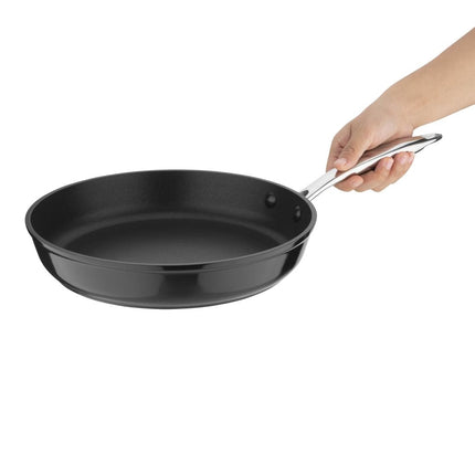 Cast Aluminum Non-Stick Frying Pan 26cm with Teflon Coating | Vogue 3