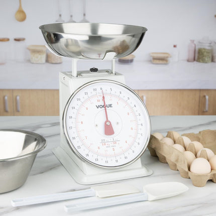 Heavy-Duty Kitchen Scale with Large Stainless Steel Bowl | Vogue 2