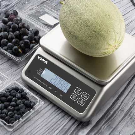 Waterproof Digital Kitchen Scale 30 kg Capacity | Vogue 6