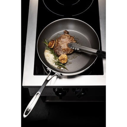 Tri-Shield Stainless Steel Frying Pan with Clad Coating | Vogue | 24 cm 7