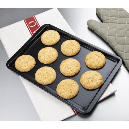 Small Non-Stick Baking Tray | Vogue 2
