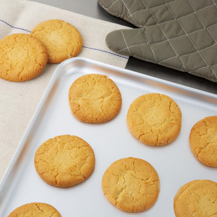 Aluminum Baking Tray 52x42cm 20mm Deep | Vogue 6