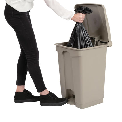 45L Pedal Bin with Airtight Lid | Jantex Beige 6