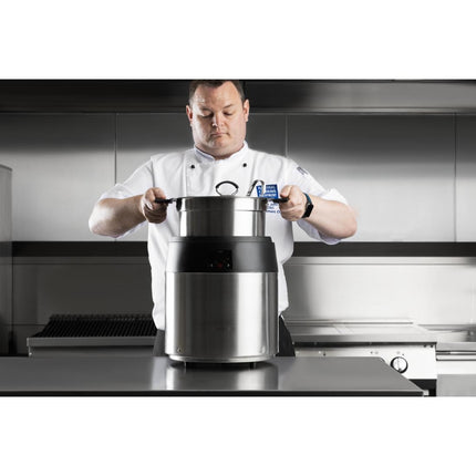 Digital Soup Kettle with 10L Capacity | Rowlett 7