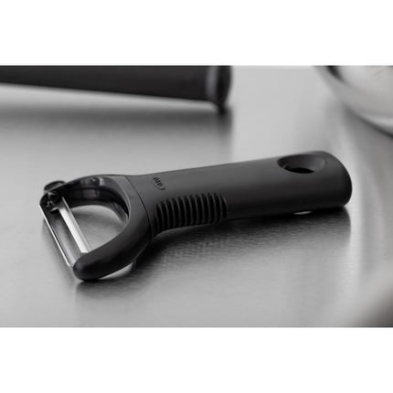 OXO Good Grips Y-Shape Vegetable Peeler with Non-Slip Handle 6