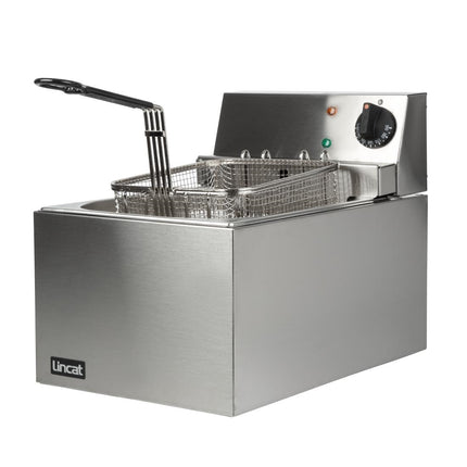 Tabletop Single Fryer with Stainless Steel Reservoir | Lincat LDF 4L 5