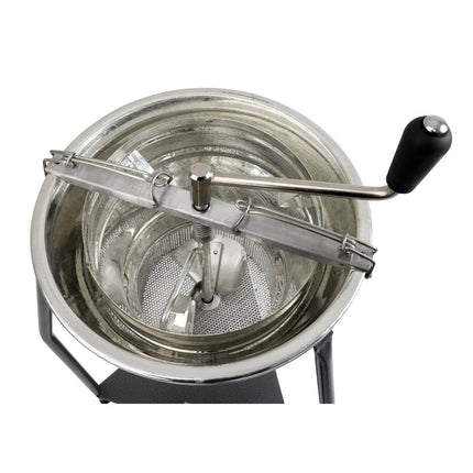 Vegetable Mill with Stand and 3mm Sieve | Tellier 3