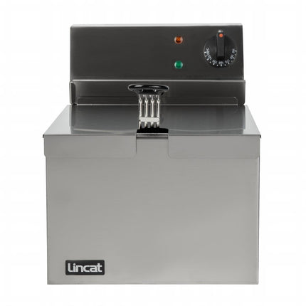 Tabletop Single Fryer with Stainless Steel Reservoir | Lincat LDF 4L 2