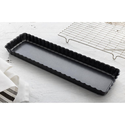Rectangular Non-Stick Cake Pan with Removable Base 35.6cm | De Buyer 10