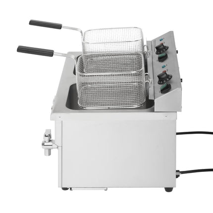 Double Induction Deep Fryer 2x 3000W | Buffalo 8