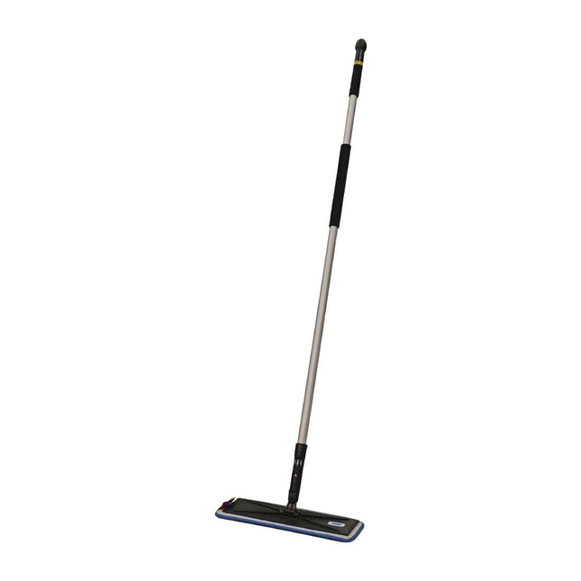 Flat Microfiber Mop with Built-in Reservoir | SYR Rapid 2