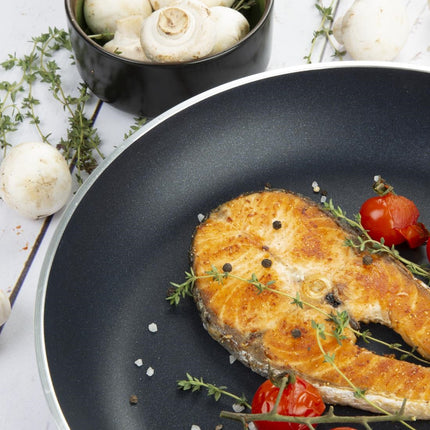 3-Piece Non-Stick Frying and Sauté Pan Set | Vogue Cook Like A Pro 4
