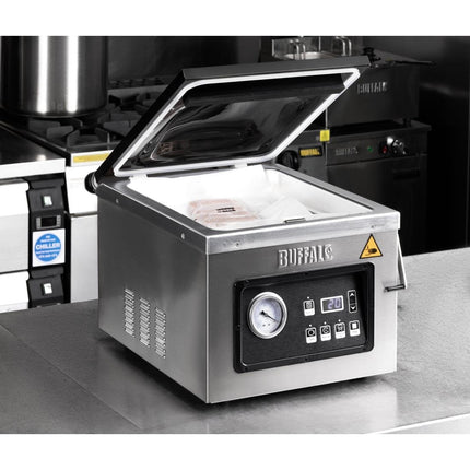 Buffalo Vacuum Packaging Machine with Oil Pump 9L 8