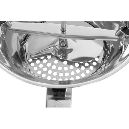 Stainless Steel Vegetable Strainer with 3 Interchangeable Sieves 4