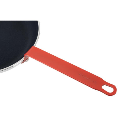 Teflon Platinum Plus Non-Stick Frying Pan 280mm Red Handle | Hygiplas 4