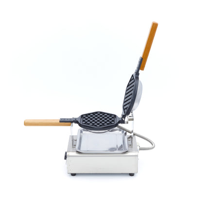 Waffle Maker | 1 Waffle | Round Honeycomb Pattern 3